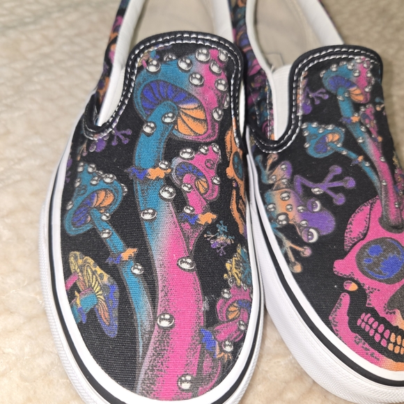 VANS Classic Slip-on Trippy Drip Black Multi Shoes Unisex M 7.5 W 9 - Picture 2 of 14